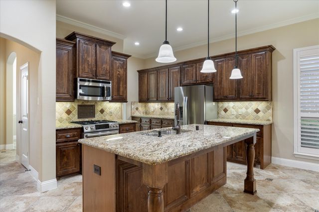 127 Stevenson Drive, Fate, TX 75087