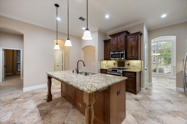 127 Stevenson Drive, Fate, TX 75087