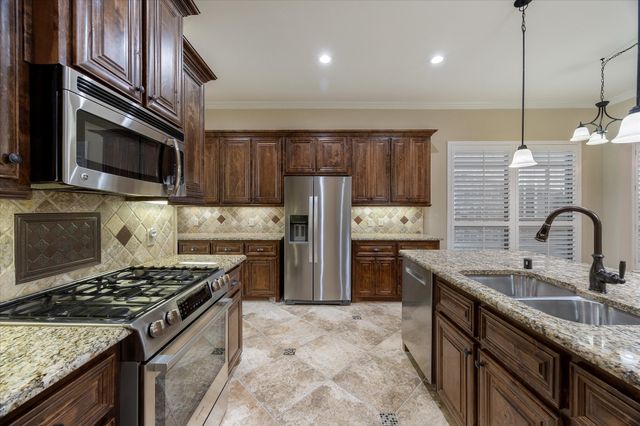 127 Stevenson Drive, Fate, TX 75087