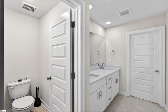 126 Layken Drive, Fountain Inn, SC 29644