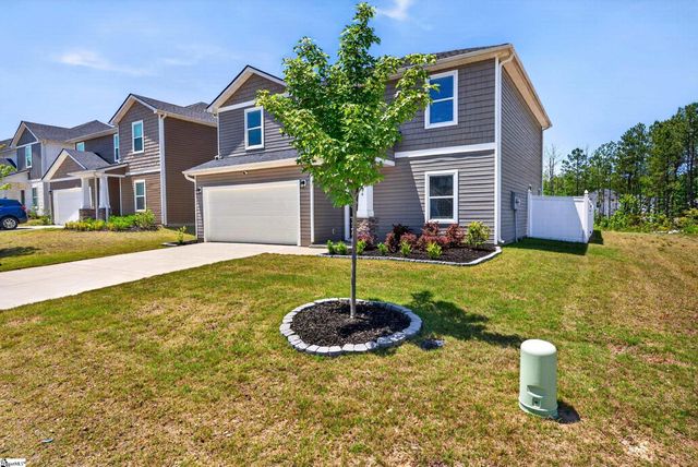 126 Layken Drive, Fountain Inn, SC 29644