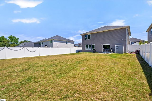126 Layken Drive, Fountain Inn, SC 29644