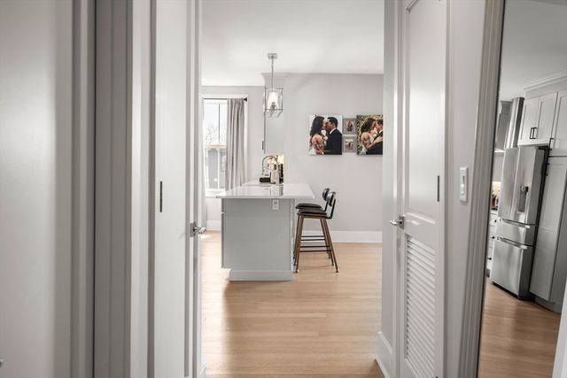 11 Oak Grove Ter 301, Quincy, MA 02169