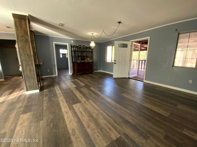 155 LIME Avenue, Pomona Park, FL 32181