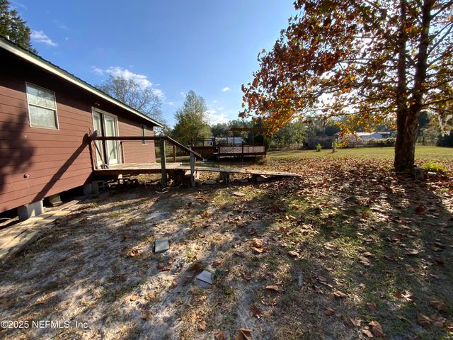 155 LIME Avenue, Pomona Park, FL 32181