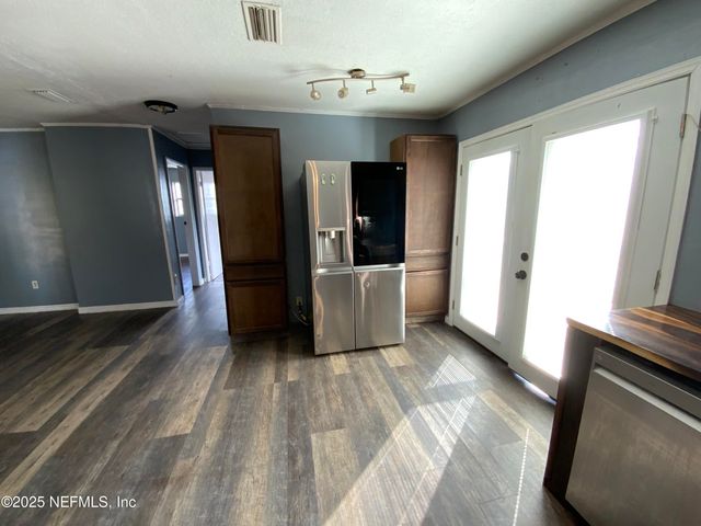 155 LIME Avenue, Pomona Park, FL 32181