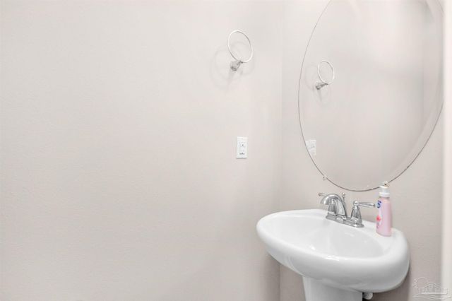 8645 Bucklebury Dr, Pensacola, FL 32507