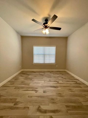 1037 Parker Lane, Pea Ridge, AR 72751