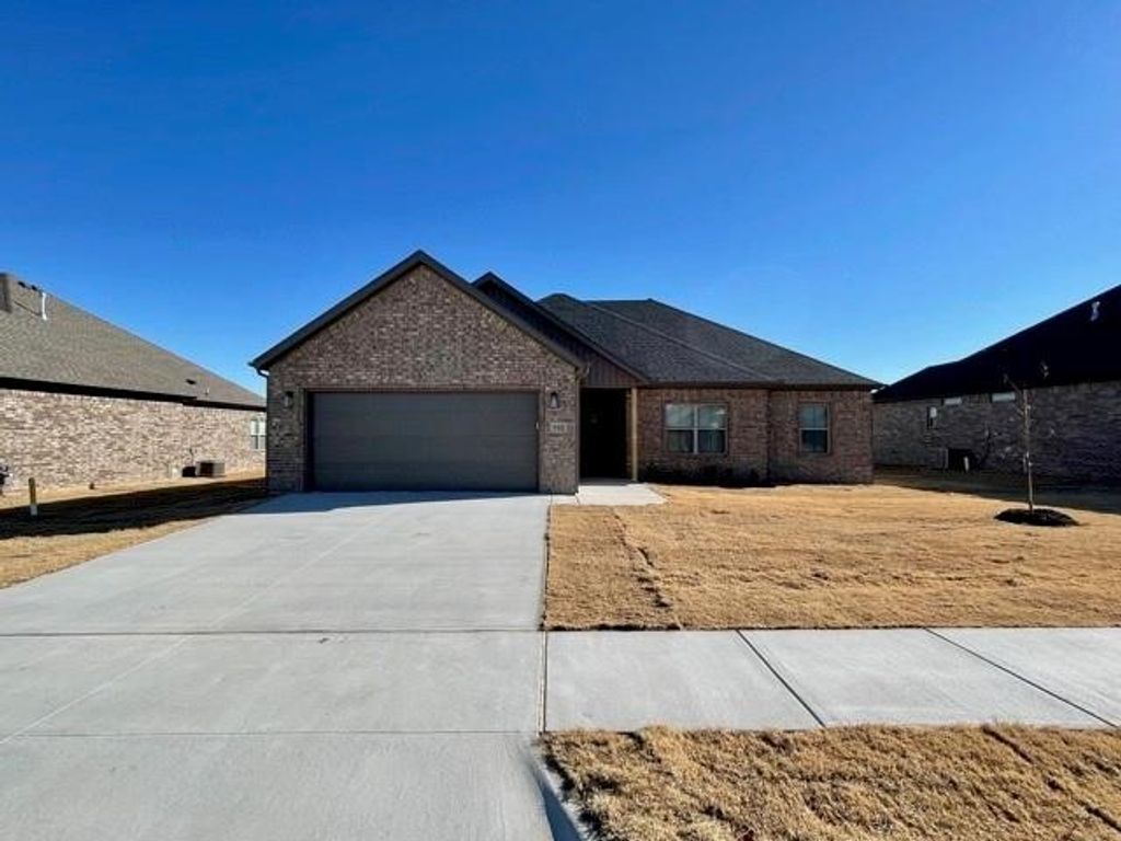 1037 Parker Lane, Pea Ridge, AR 72751