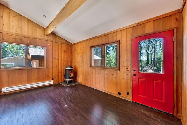6308 Greyling Way, Pollock Pines, CA 95726