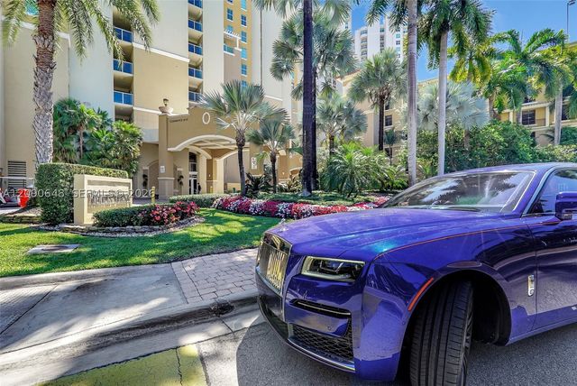 3330 NE 190th St UPH11, Aventura, FL 33180