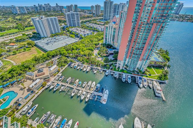 3330 NE 190th St UPH11, Aventura, FL 33180