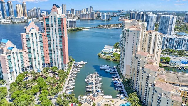 3330 NE 190th St UPH11, Aventura, FL 33180