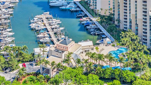 3330 NE 190th St UPH11, Aventura, FL 33180