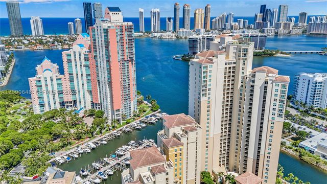 3330 NE 190th St UPH11, Aventura, FL 33180