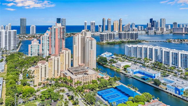 3330 NE 190th St UPH11, Aventura, FL 33180