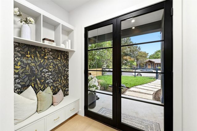 1201 Georgian ST, Austin, TX 78756