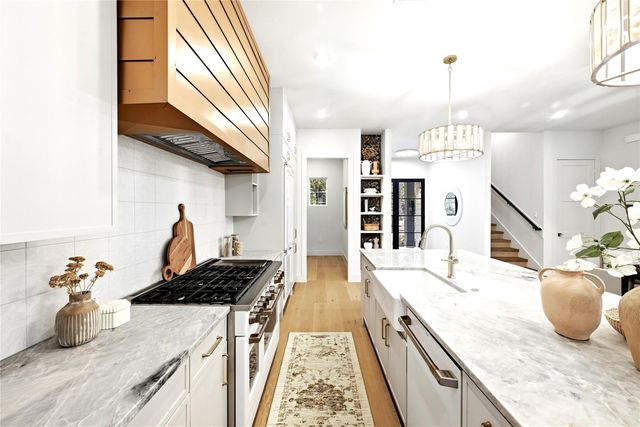 1201 Georgian ST, Austin, TX 78756