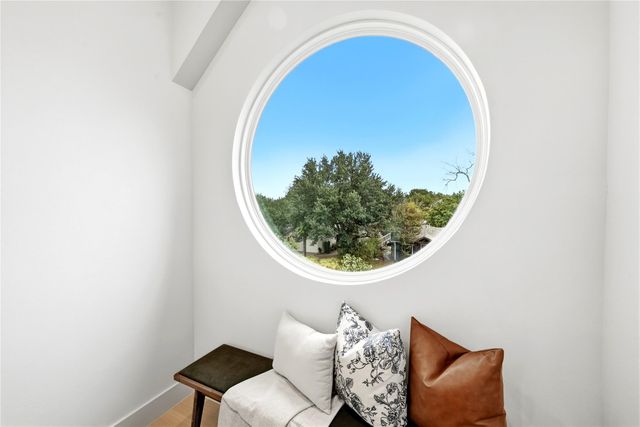 1201 Georgian ST, Austin, TX 78756