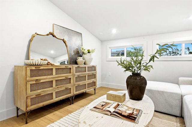 1201 Georgian ST, Austin, TX 78756