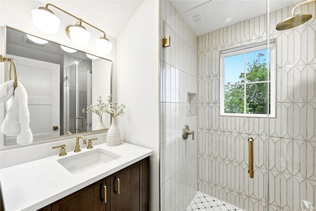 1201 Georgian ST, Austin, TX 78756