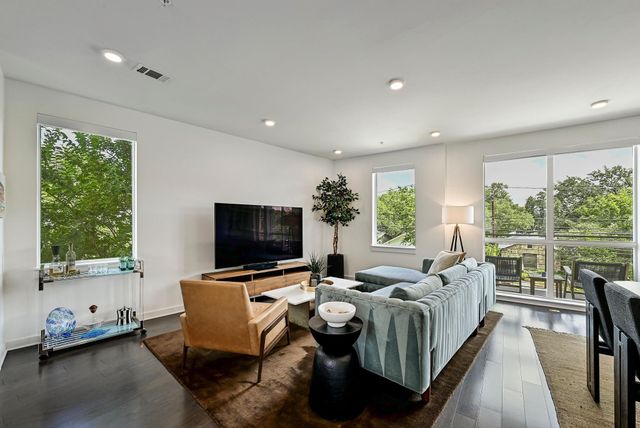 2003 Wilson ST 1, Austin, TX 78704
