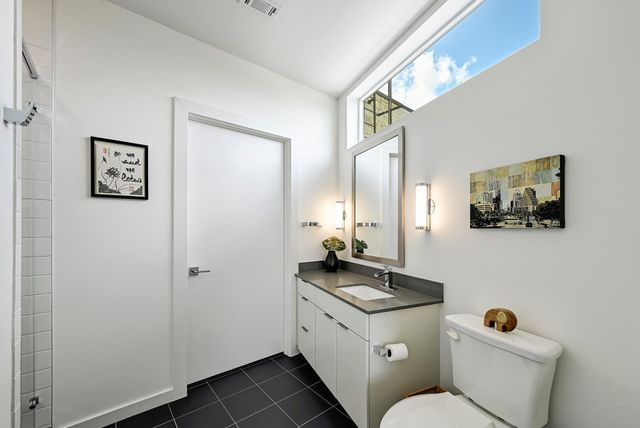 2003 Wilson ST 1, Austin, TX 78704