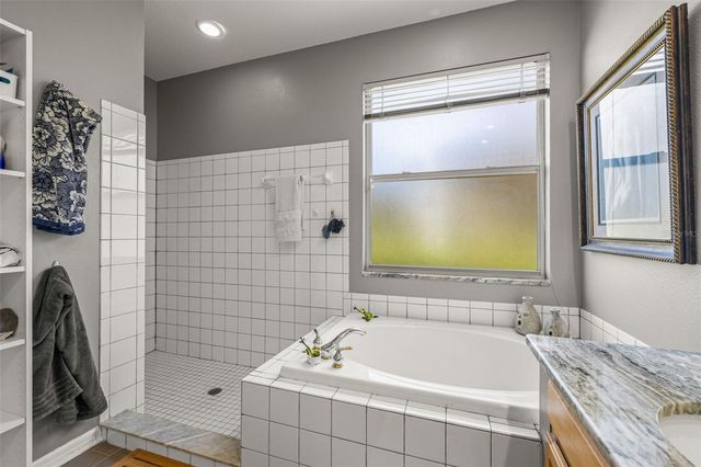 8425 FENWICK AVENUE, Tampa, FL 33647