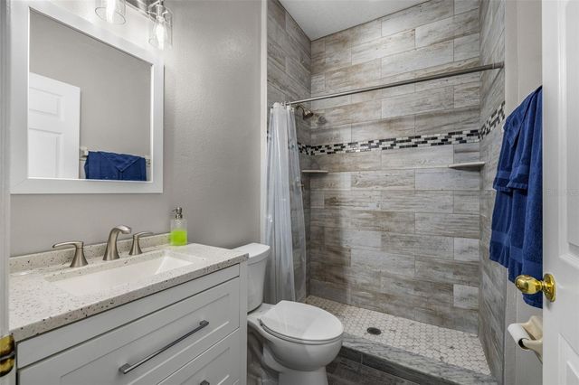 8425 FENWICK AVENUE, Tampa, FL 33647