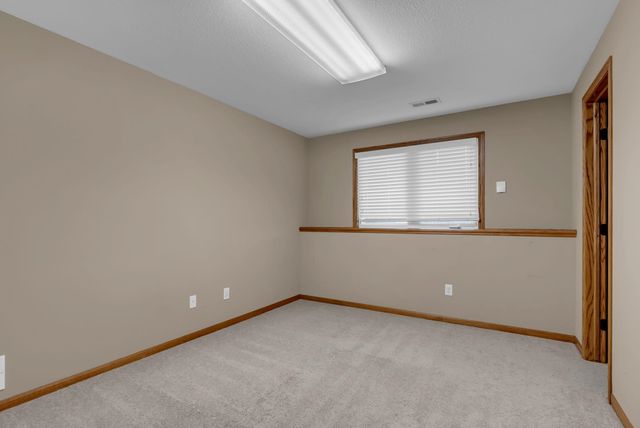 8614 E Scragg, Wichita, KS 67226