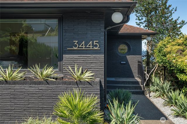 3445 60th Avenue SW, Seattle, WA 98116