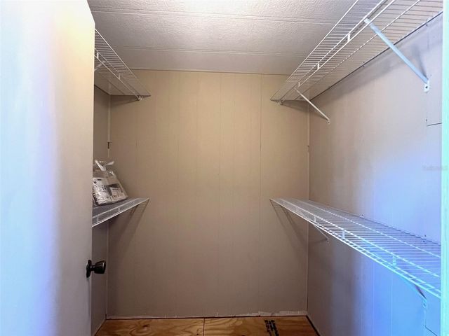 568 FAIRMOUNT DRIVE, North Port, FL 34287