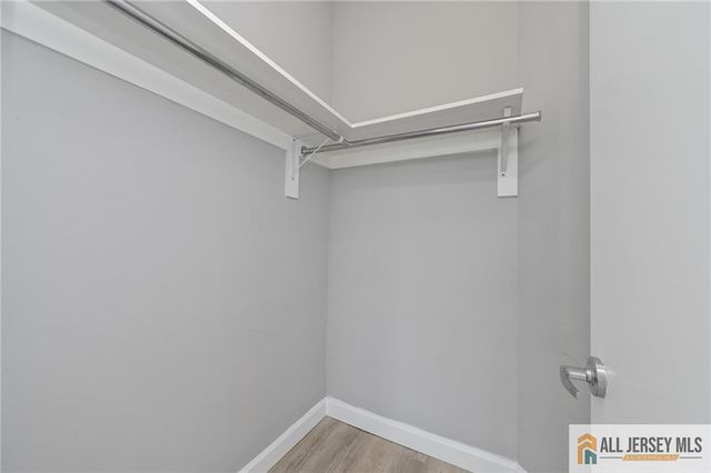 271 Millburn Avenue 2A, Millburn, NJ 07041