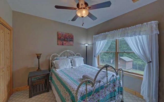 46 Fall View Road, Blairsville, GA 30512