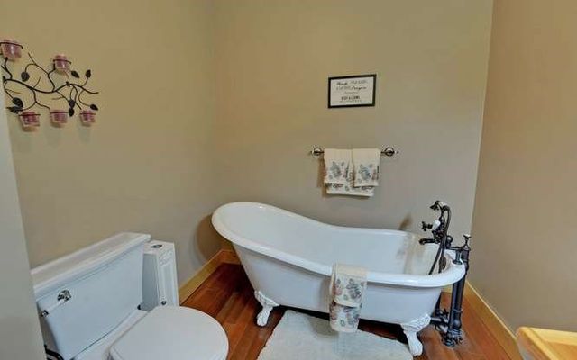 46 Fall View Road, Blairsville, GA 30512