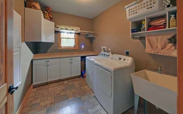 46 Fall View Road, Blairsville, GA 30512