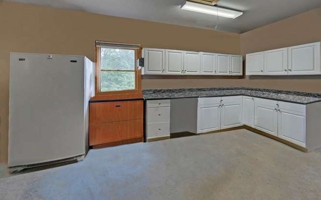 46 Fall View Road, Blairsville, GA 30512