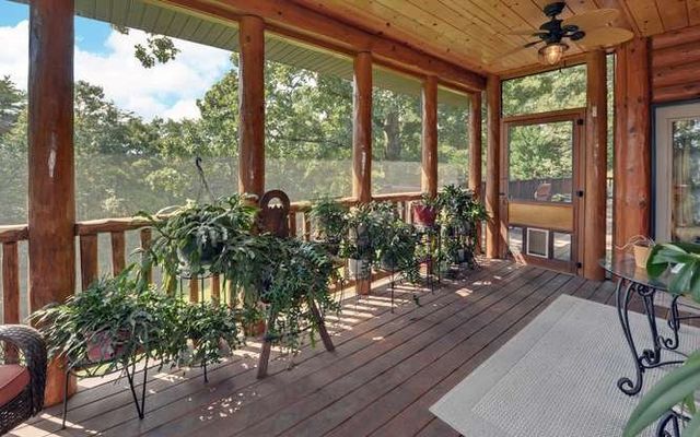 46 Fall View Road, Blairsville, GA 30512