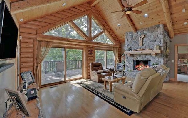 46 Fall View Road, Blairsville, GA 30512