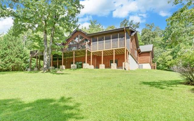 46 Fall View Road, Blairsville, GA 30512