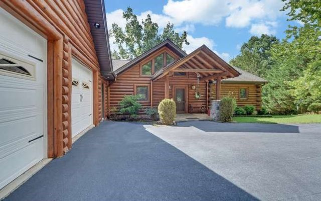 46 Fall View Road, Blairsville, GA 30512