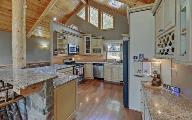 46 Fall View Road, Blairsville, GA 30512