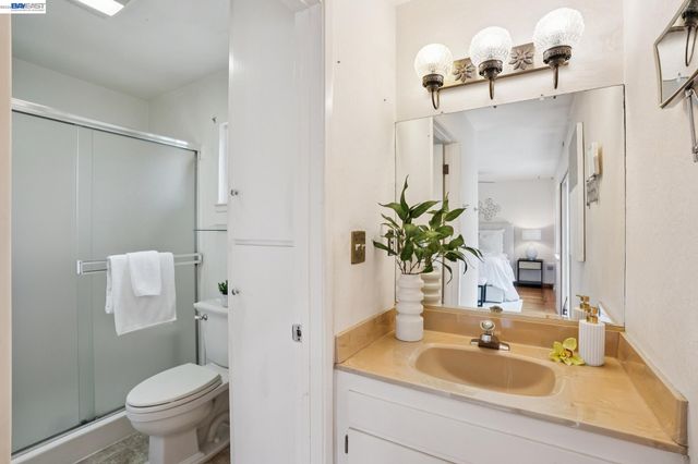 20024 Leroy Dr, Castro Valley, CA 94546