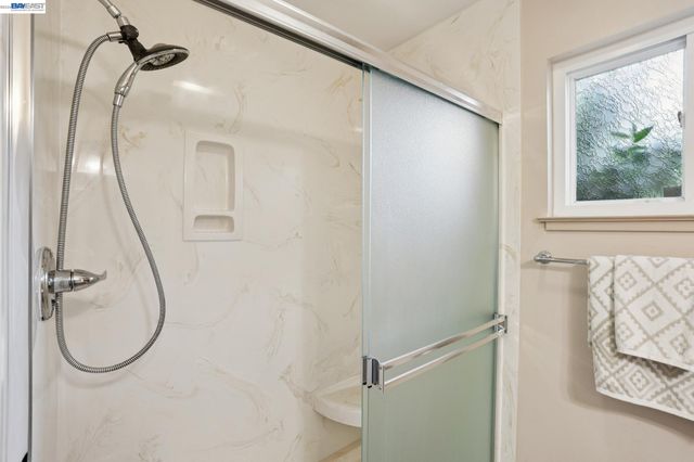 20024 Leroy Dr, Castro Valley, CA 94546