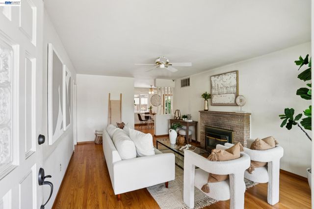 20024 Leroy Dr, Castro Valley, CA 94546