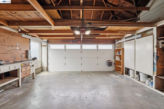 20024 Leroy Dr, Castro Valley, CA 94546