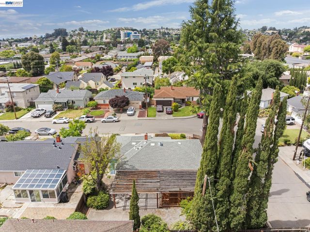 20024 Leroy Dr, Castro Valley, CA 94546