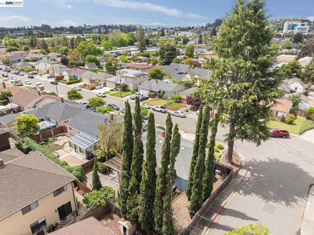 20024 Leroy Dr, Castro Valley, CA 94546