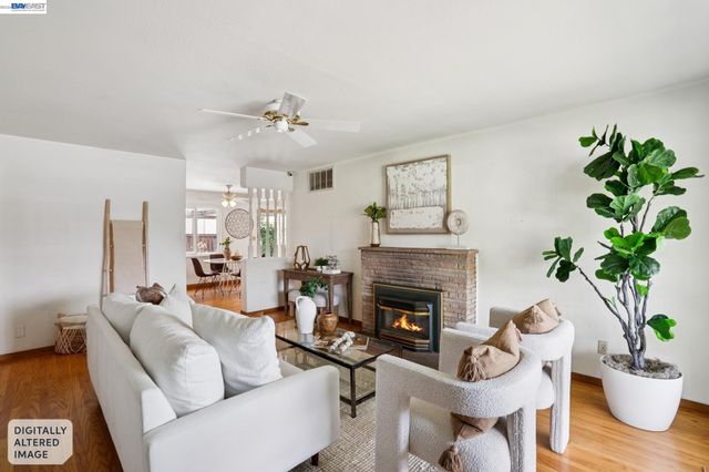 20024 Leroy Dr, Castro Valley, CA 94546