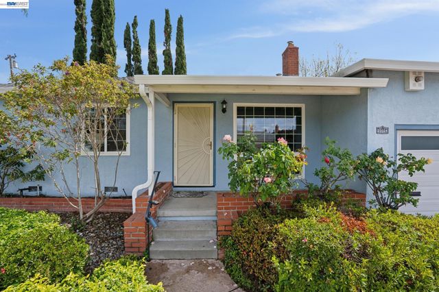 20024 Leroy Dr, Castro Valley, CA 94546